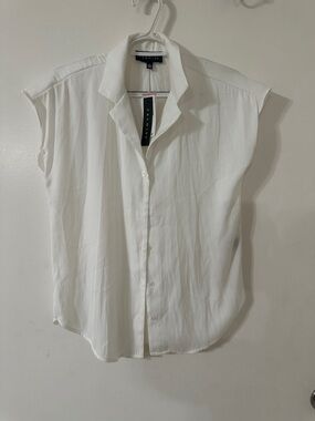 Banana Republic White Sleeveless Button-Up Shirt